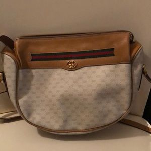 Vintage Gucci crossbody